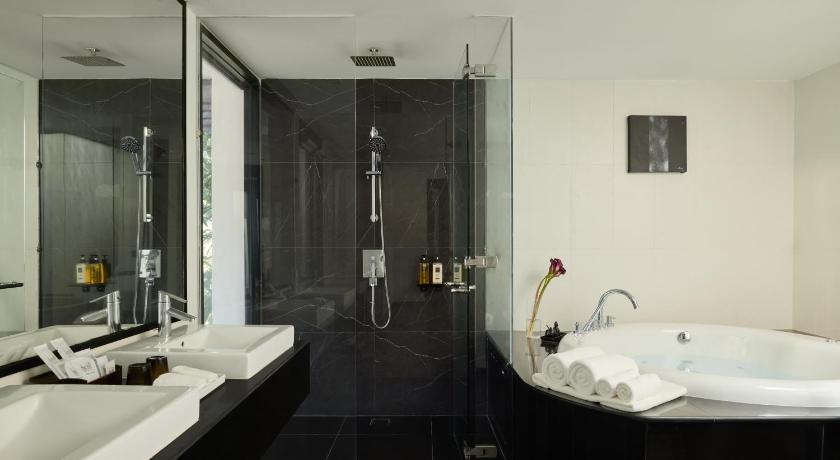 Bild von: Whirlpool-Suite "The Sky" (The Sky Jacuzzi Suite) 15