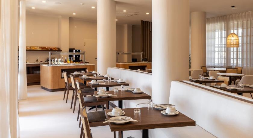 ラゴス Belavista Da Luz - Wellness & Lifestyle Hotel 4つ星 ホテル 眺望