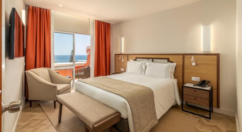 ラゴス Belavista Da Luz - Wellness & Lifestyle Hotel 4つ星 ホテル 眺望