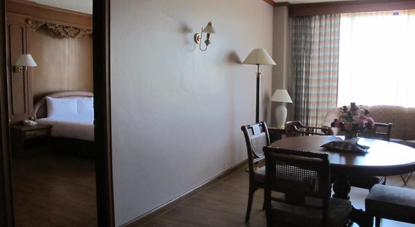 Image of Junior Suite 3