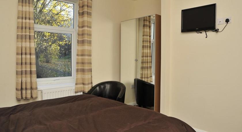 Hoppers Cottage Guest House - image 13