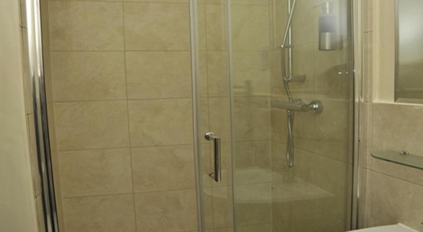 Hoppers Cottage Guest House - image 12