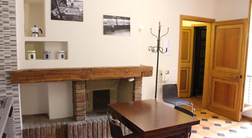 Image of One-Bedroom Apartment 9