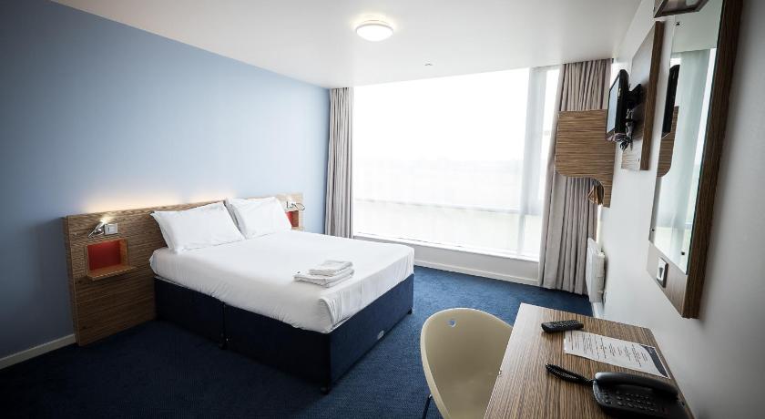 Travelodge Limerick Castletroy