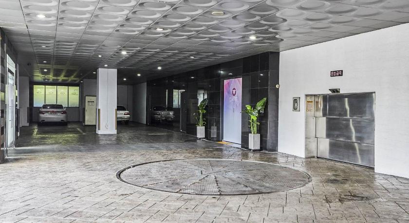 Seoul Hotel TJ 3-Star Hotel pool