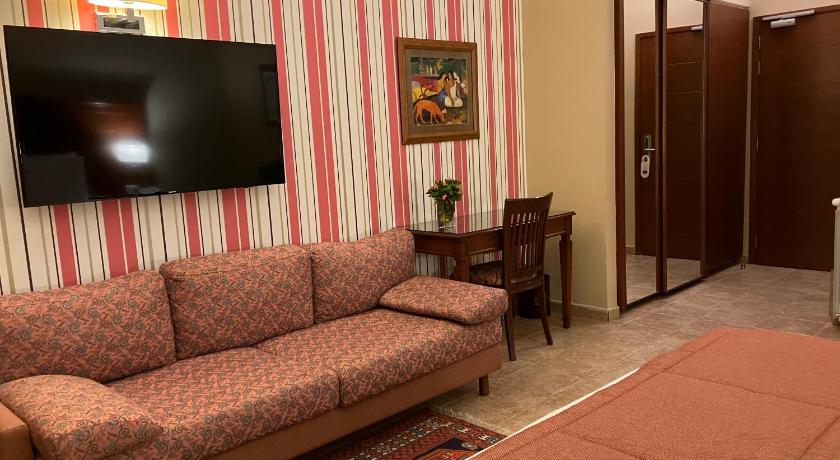Image of Premium Deluxe Room 16