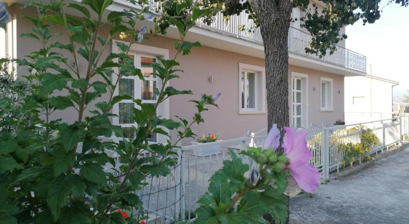 Villa ELENA
