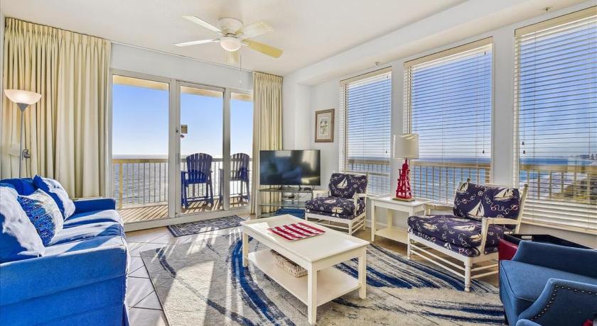 Image of Three-Bedroom Apartment 3