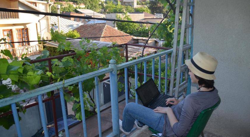 Alex's Cosy Guesthouse photo