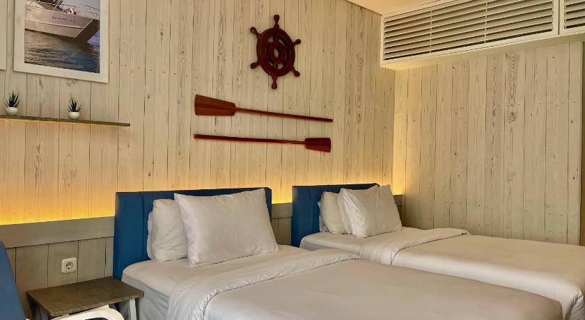 Image of Summer Deluxe Room with 2 Single Beds Only 5