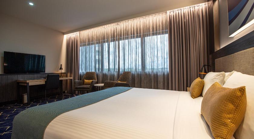 Image of Superior Room 1 King Bed And Spa 3