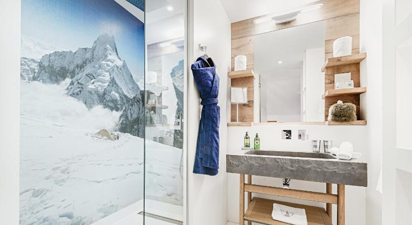 Image of Two-Bedroom Deluxe Suite - Cozy Home 2