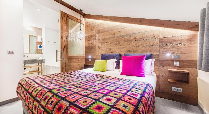 Image of Two-Bedroom Deluxe Suite - Cozy Home 1