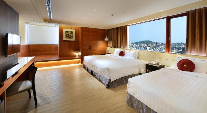 Image of Deluxe Triple Room 1