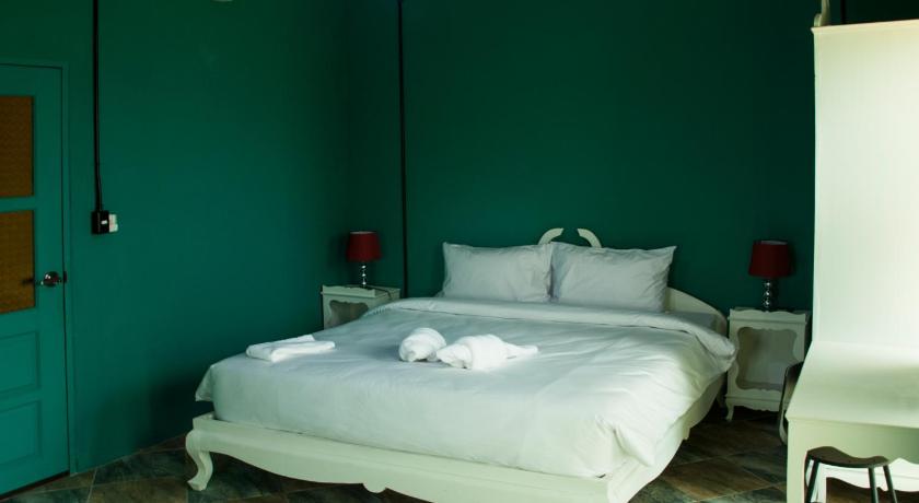 Image of Double (DB) 7