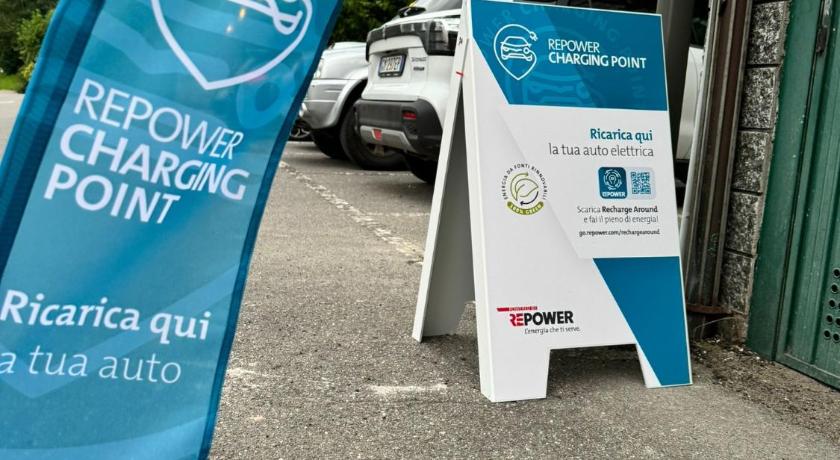 マロンノ Hotel Eternita 3つ星 ホテル ロビー