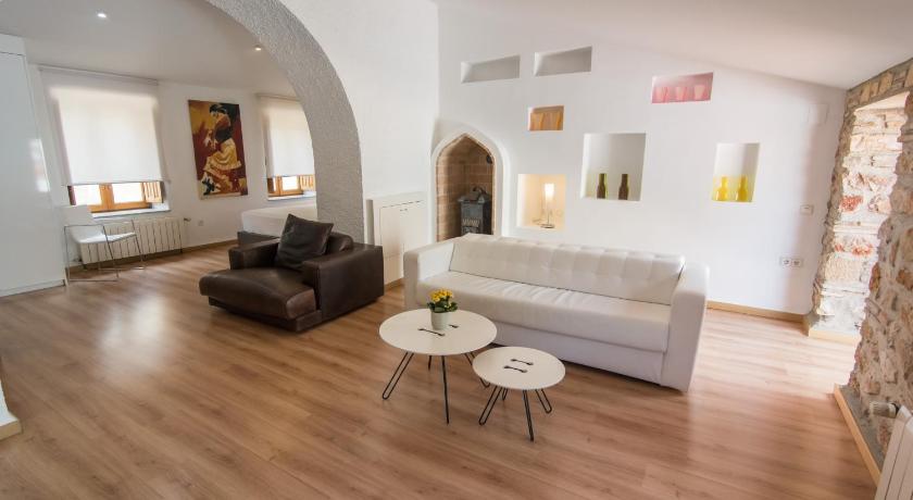 Image of Suite 10