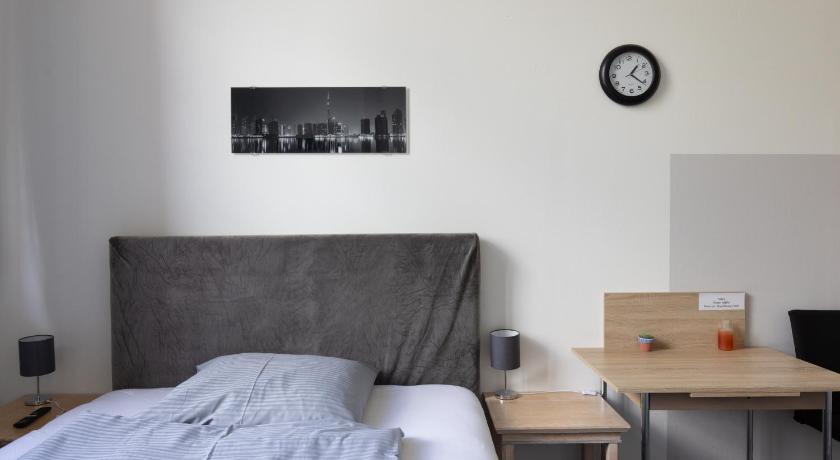 柏林 Motel Home Wittenau 4星级 民宿 外观