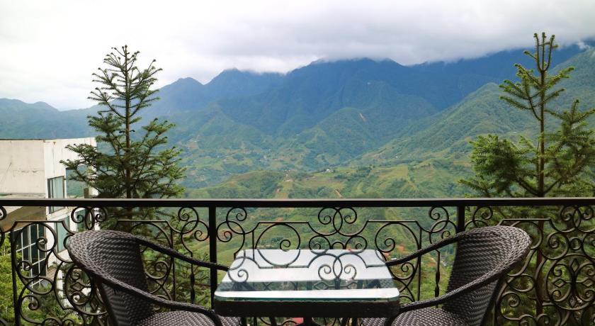 Image of Junior Suite Balcony 1