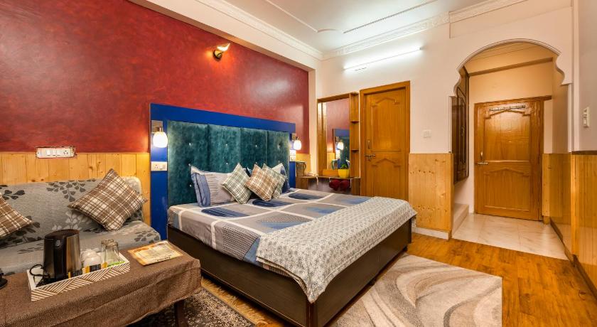Double Room with Mountain View