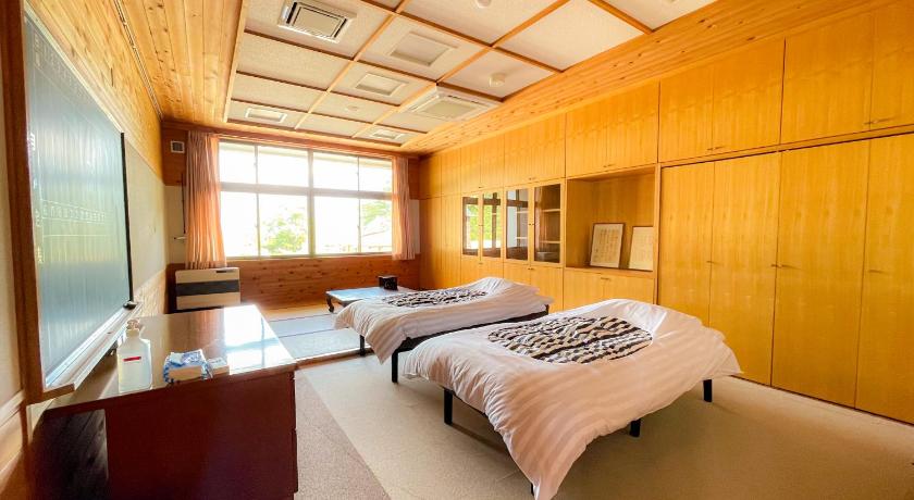 Nakatsugawa 馬籠ふるさと学校 Magome Furusato Gakkou 3-Star Hotel suite