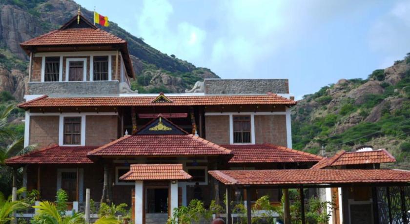 Muthunandhini Palace
