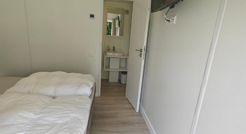 Image of Standard Double Room 3