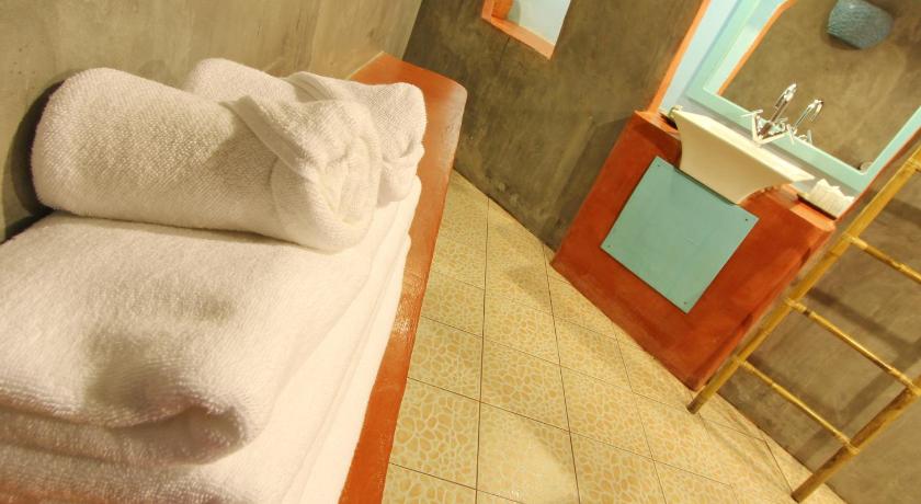 Pandora Lifestyle Hotel - image 34
