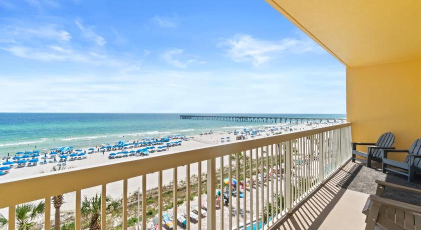 Image of Three-Bedroom Apartment with Sea View – 402W 1