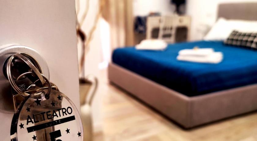 Al Teatro Suites