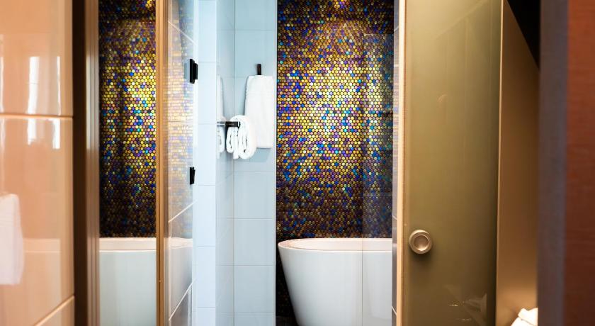 Image of Suite 2
