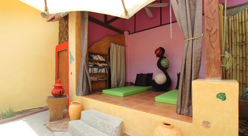 Pandora Lifestyle Hotel - image 29