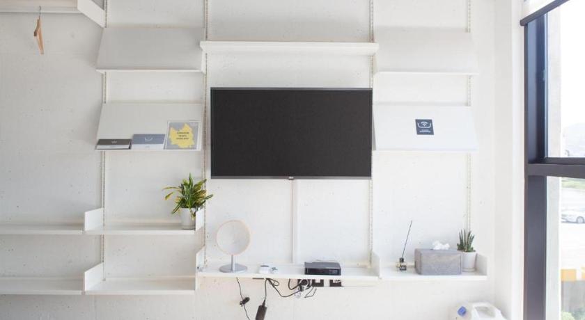 Image of Twin Room 3