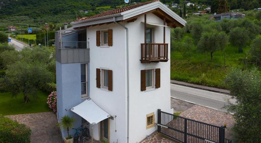 La Torretta, Casa indipendente con parcheggio in zona tranquilla ad Arco