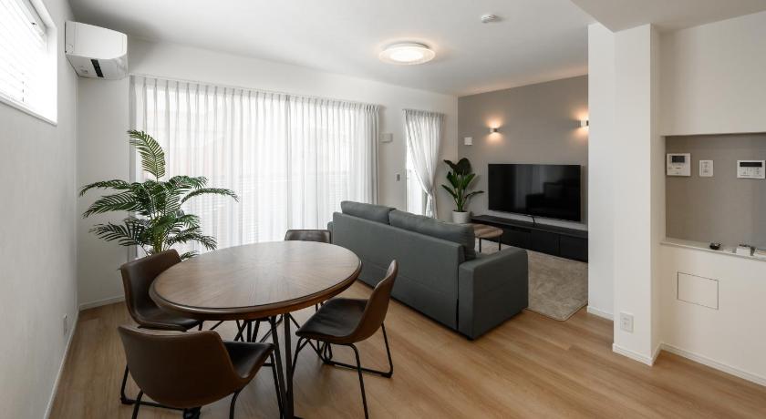 오키나와 본섬 Araha Beachway Inn 4성급 숙소 로비