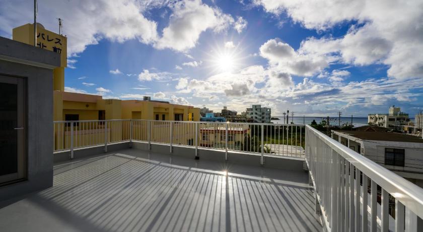 오키나와 본섬 Araha Beachway Inn 4성급 숙소 로비