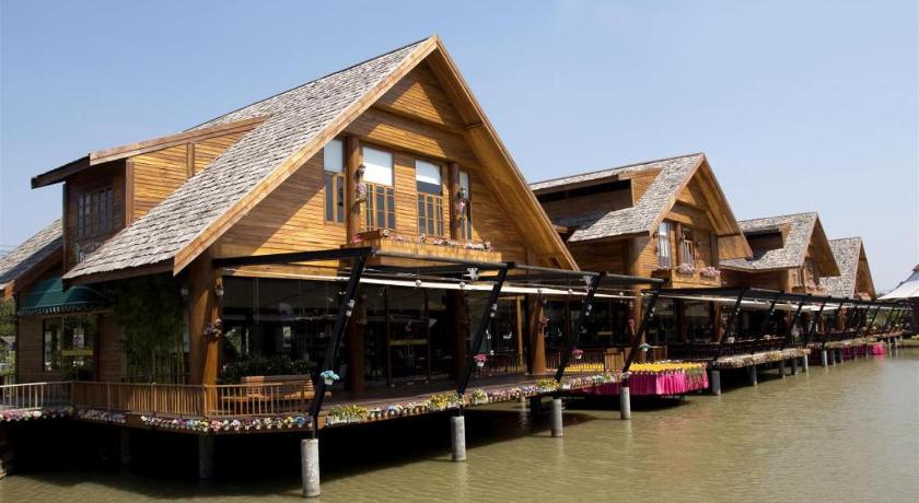 パタヤ Lotusland Resort 3つ星 ホテル 外観