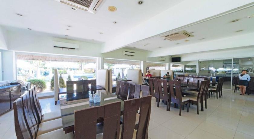 The Ritz Hotel at Garden Oases (Multiple-Use Hotel) - image 29