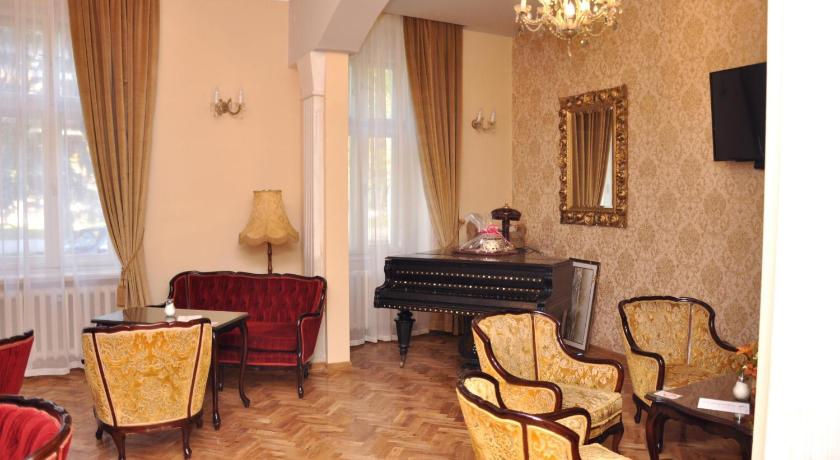 Guest House Anna Caffe — Hotel in Bezdan