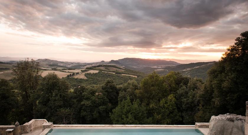 Borgo Pignano photo