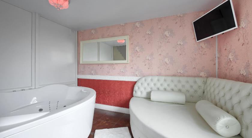 Hotel Alberia photo