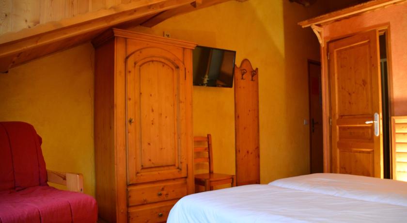 Hotel Alpis Cottia photo