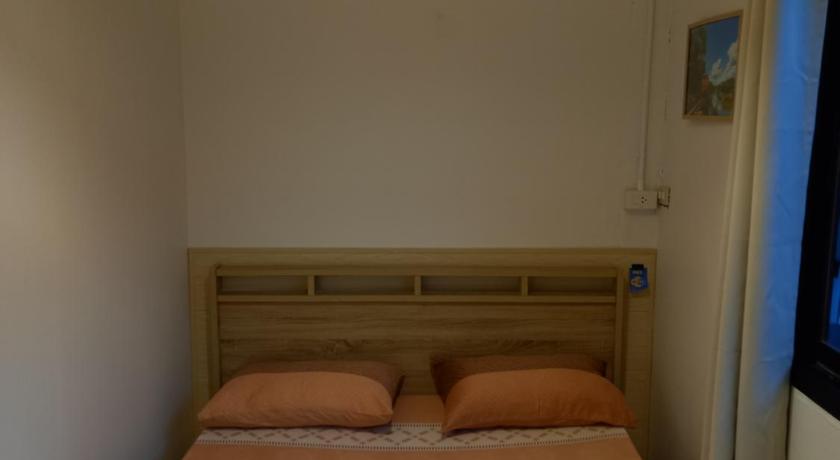 Image of Single Room with Shared Bathroom 1