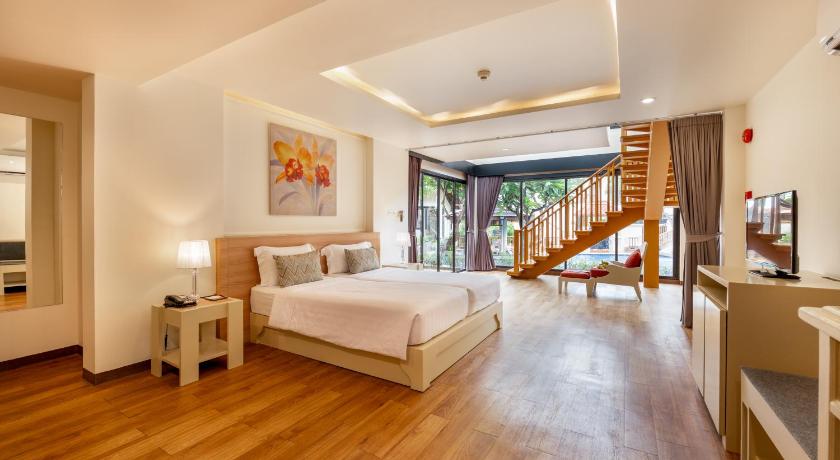 Image of 2-Bedroom Poolside Duplex Room 0
