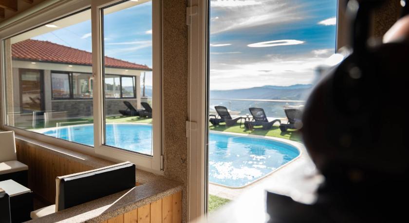 タヴアソ Socalcos do Douro House  4つ星 ホテル 外観