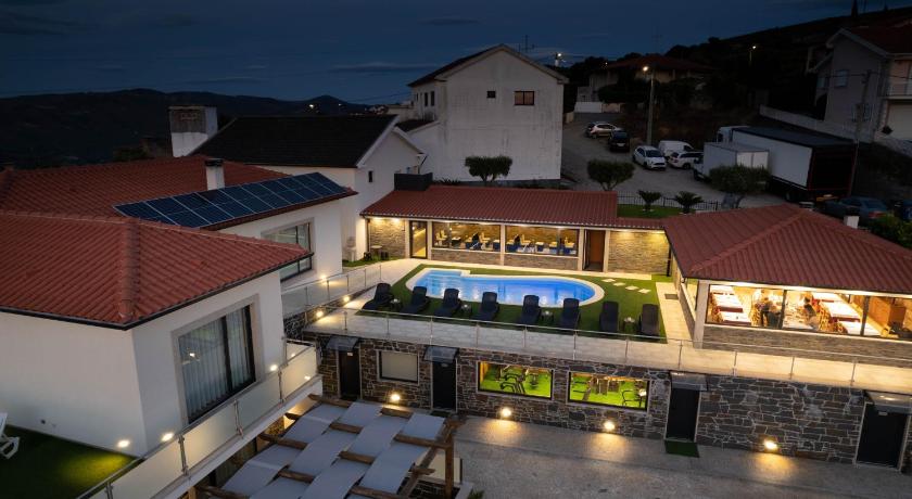 タヴアソ Socalcos do Douro House  4つ星 ホテル ロビー