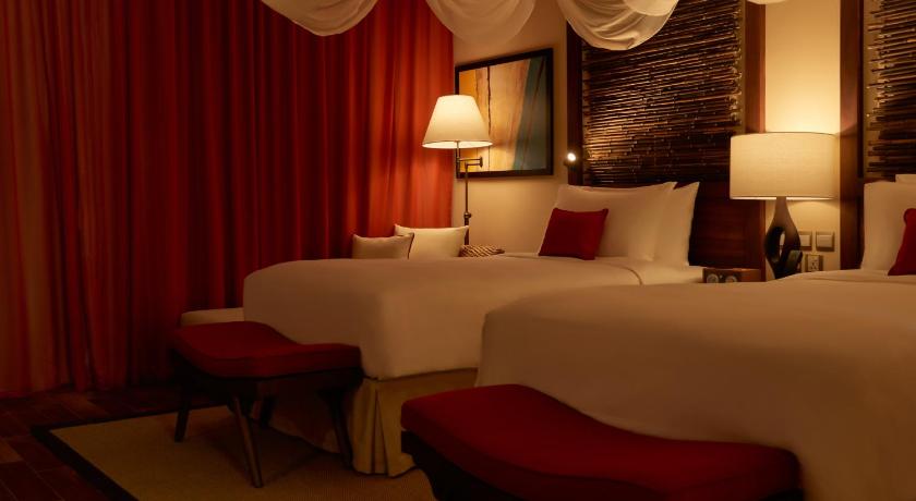 Image of Junior Suite With Twin Beds 16