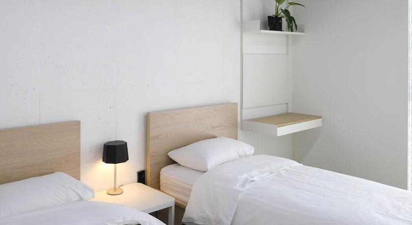 Image of Deluxe Room 2