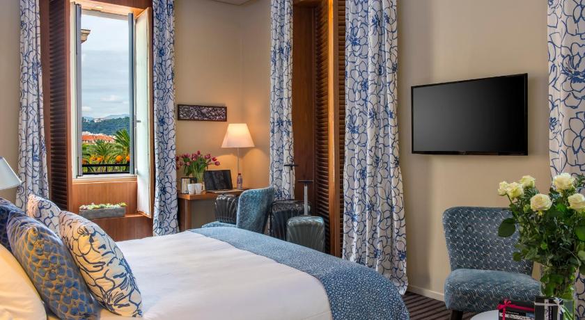 Image of Executive Room 8