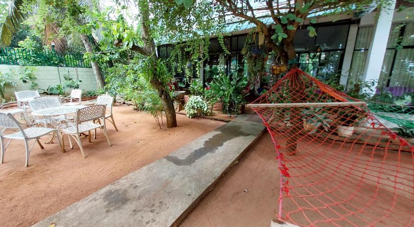 Lake Wave Hotel - image 28